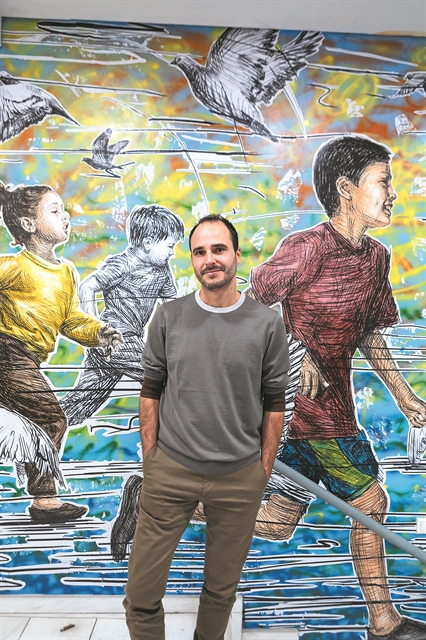 «Με σόκαρε το κενό βλέμμα των παιδιών στη Μόρια»