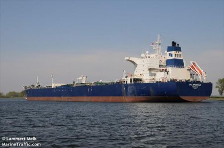 Πειρατεία σε τάνκερ : Αγωνία για την τύχη του Ελληνα ναυτικού που απήχθη