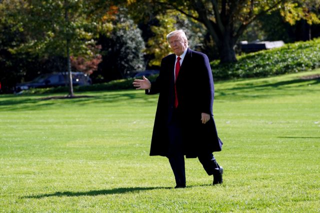 Αρθρογράφος κατέθεσε μήνυση κατά του Τραμπ