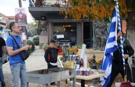 «Εμπόριο» ξενοφοβίας