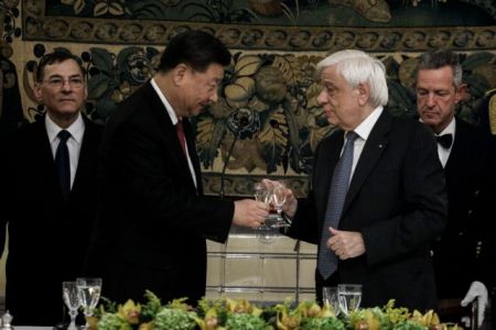 Προεδρικό Μέγαρο : Επίσημο δείπνο του Προκόπη Παυλόπουλου στον κινέζο Πρόεδρο