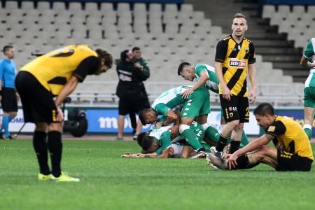 Οι ευθύνες του Κωστένογλου στη διαχείριση του ντέρμπι