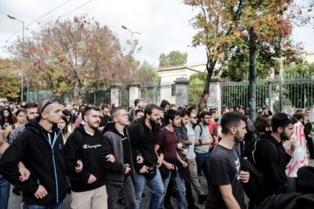 Καταγγελία για σύλληψη φοιτητή στο σπίτι του λόγω ΑΣΟΕΕ