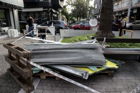 Περιστέρι : Ακόμη μία κλοπή με εισβολή αυτοκίνητου σε κατάστημα