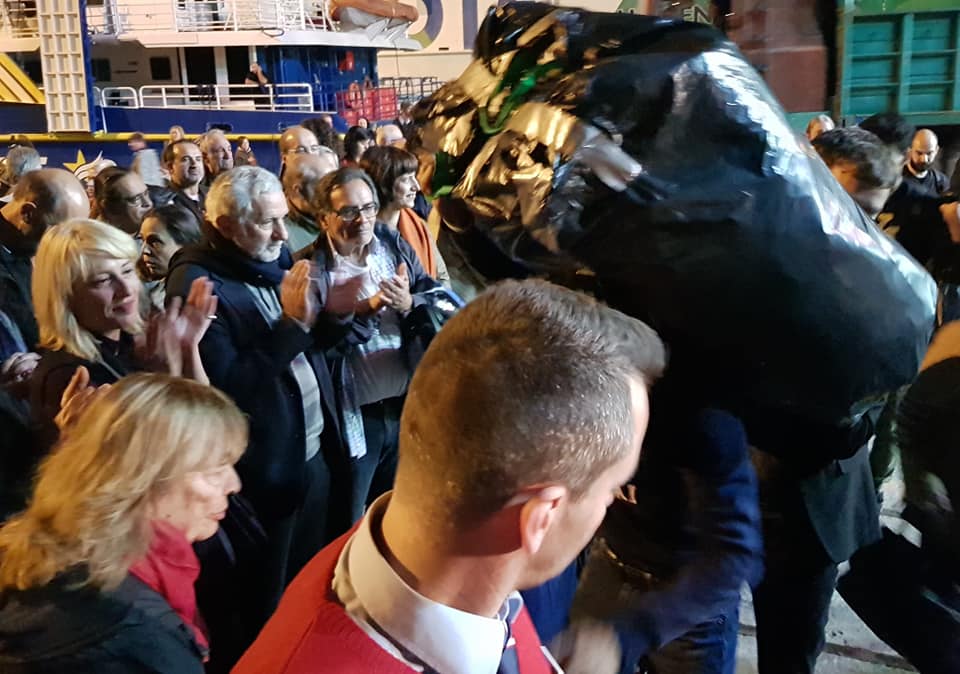 ΣΥΡΙΖΑ – Δούρου: Τώρα ξαφνικά θυμήθηκαν τους πρόσφυγες και μετανάστες;