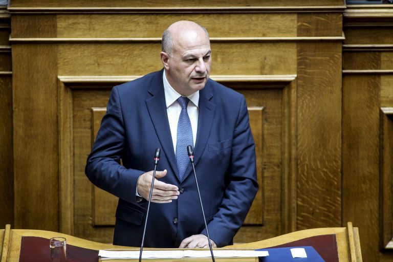 Η κυβέρνηση αποσύρει τη διάταξη για τη βλασφημία | tovima.gr