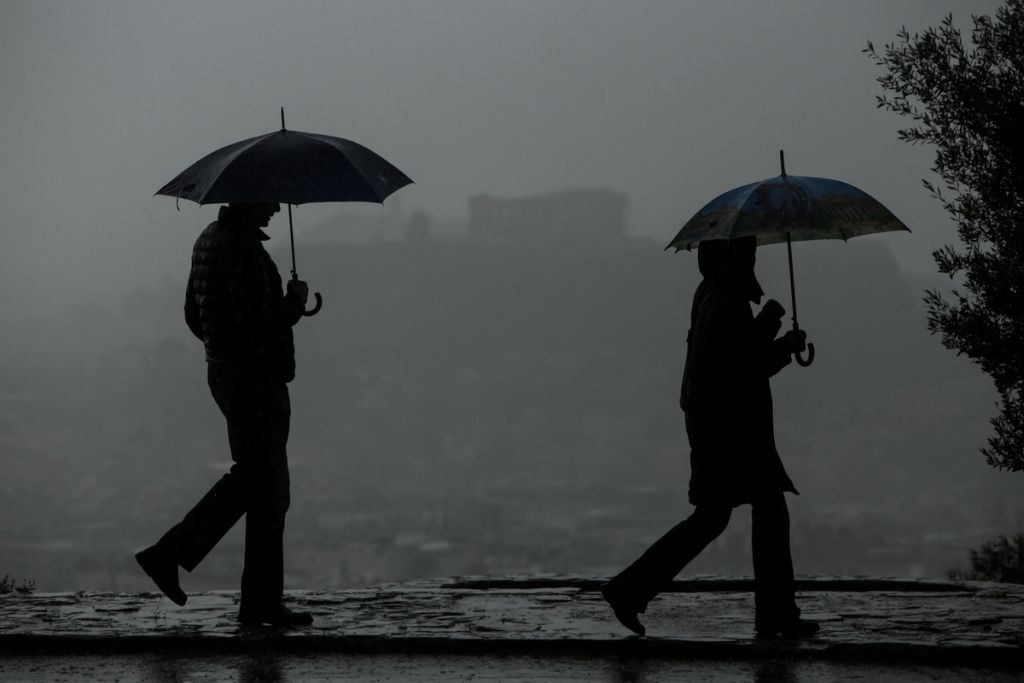 Καιρός : Ραγδαία πτώση της θερμοκρασίας από την Κυριακή