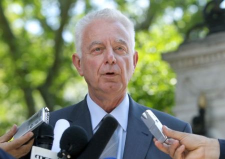 Pikrammenos fingers Papaggelopoulos for implicating him in Novartis scandal