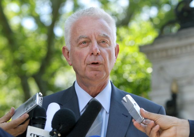 Pikrammenos fingers Papaggelopoulos for implicating him in Novartis scandal