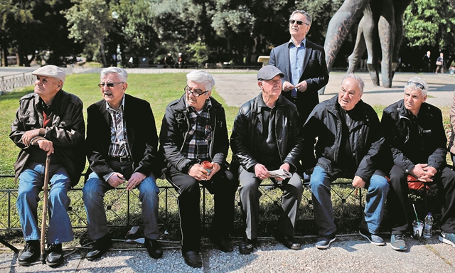 Αναδρομικά : Εξι νέες κατηγορίες δικαιούχων