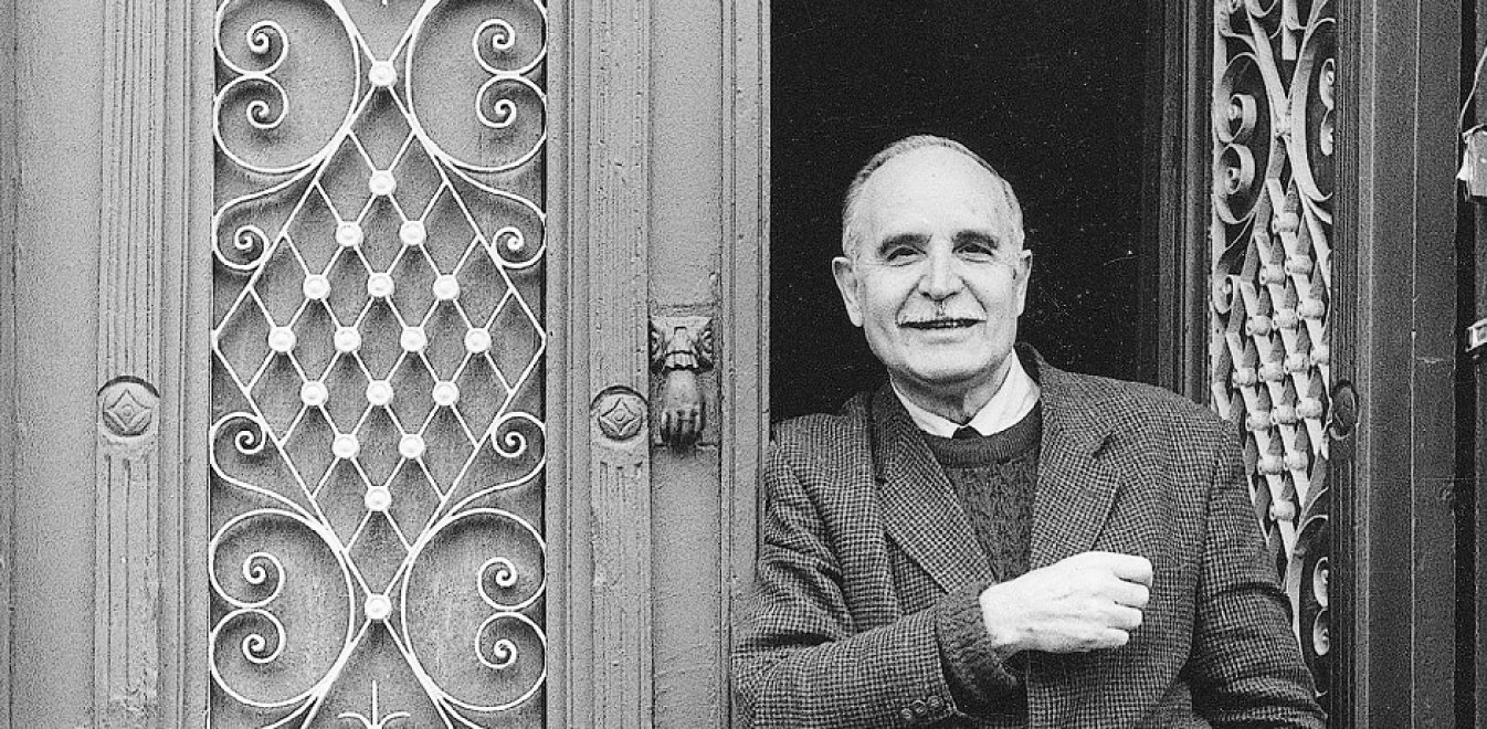 Τριάντα έξι διανοούμενοι για τον Ντίνο Χριστιανόπουλο