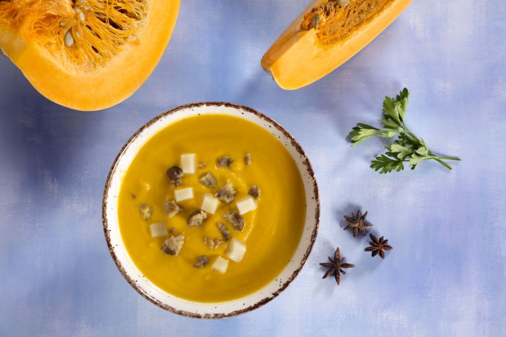 Σούπα κολοκύθας με κάστανα