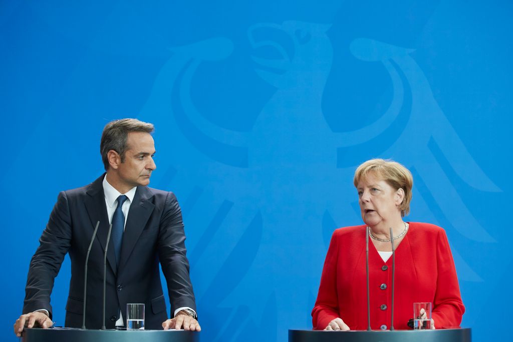 Η Μέρκελ τηλεφώνησε στον Μητσοτάκη στο… κινητό του