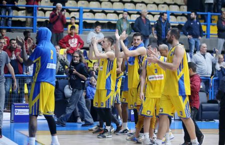 Συνέχισε με νίκη επί του ΠΑΟΚ το Περιστέρι