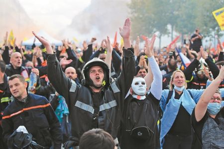 Μειώνεται στο 30% το πέναλτι για όσους εργάζονται