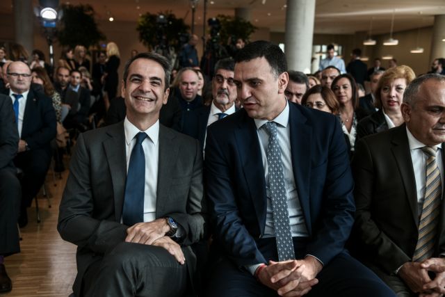 Ο αντικαπνιστικός νόμος, τα τσουχτερά πρόστιμα και οι «καπνοί» στο Twitter