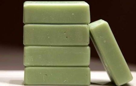 Πράσινο σαπούνι : Οι ευεργετικές χρήσεις του