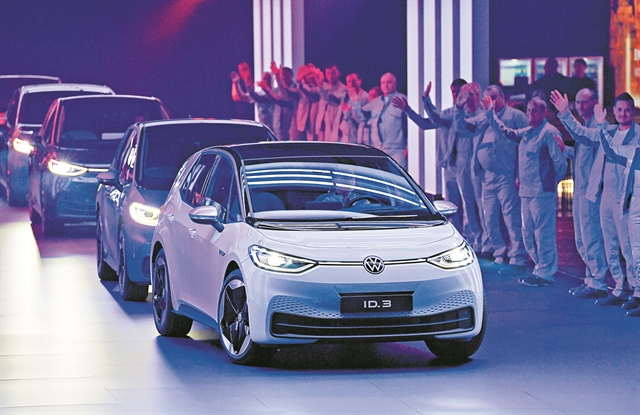 Αποζημίωση από τη VW ζητούν 100.000 Βρετανοί