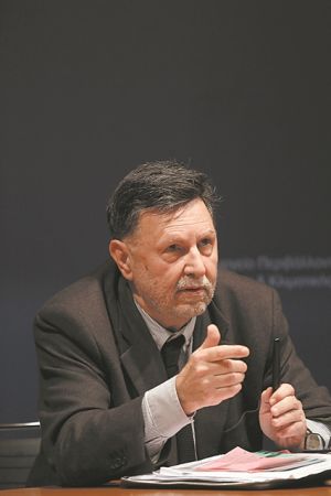 Οι εξισώσεις που βγάζουν τα τετραγωνικά στην κατοικία