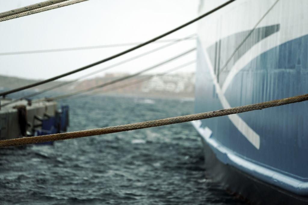 Δεμένα τα πλοία σε Κεφαλονιά – Ζάκυνθο λόγω των θυελλωδών ανέμων