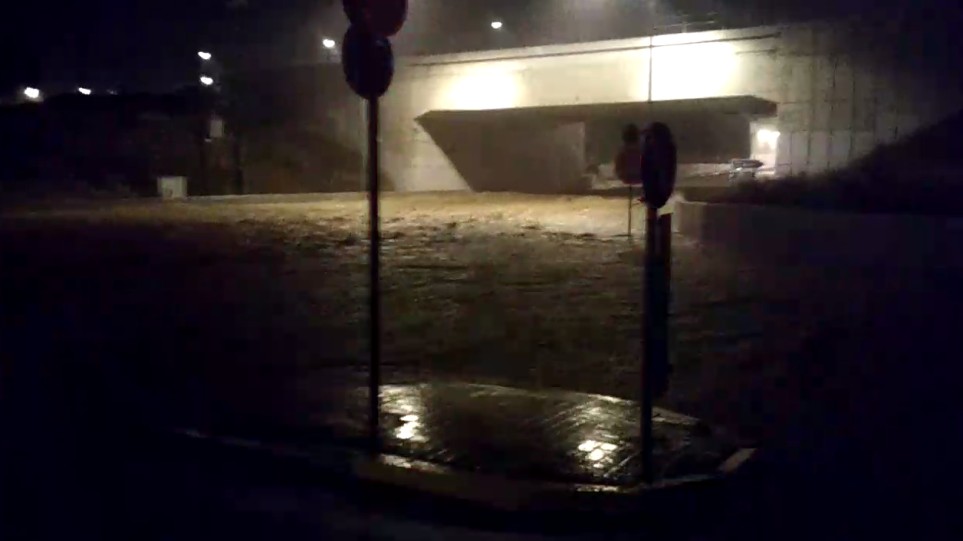 Βίντεο από την Κινέτα: «Βοηθήστε μας πνιγόμαστε»