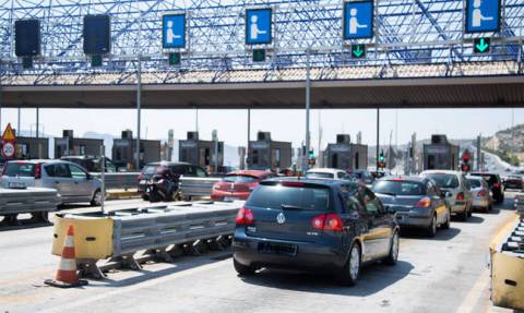 Ελεύθερα τα διόδια Ελευσίνας και Αγίων Θεοδώρων ως την αποκατάσταση της λειτουργίας