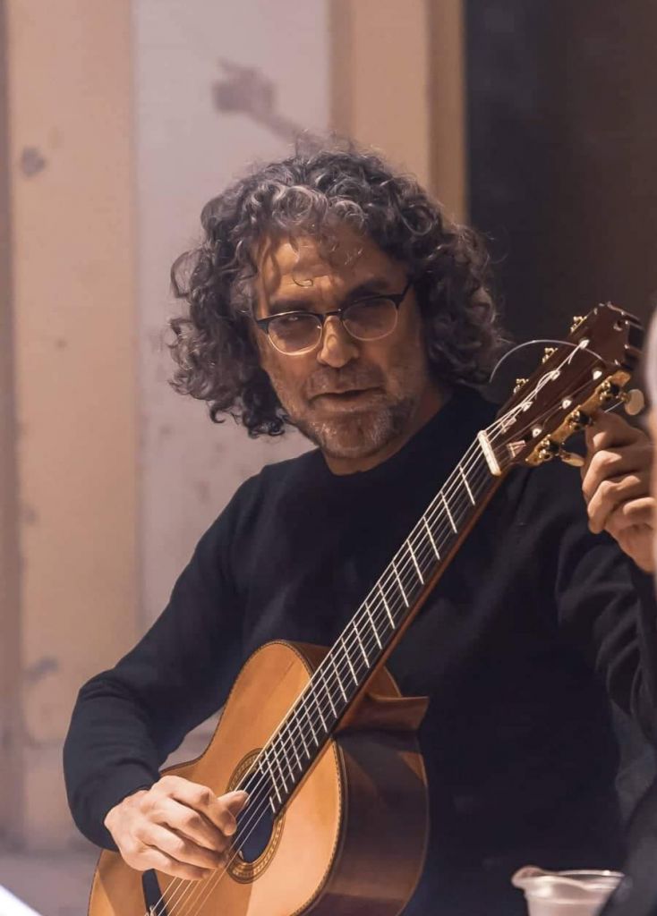 Νίκος Χατζηελευθερίου: Η ζωή χωρίς μουσική θα ήταν ένα λάθος