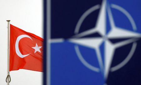 Η Τουρκία μπλοκάρει το σχέδιο του ΝΑΤΟ για Βαλτική και Πολωνία