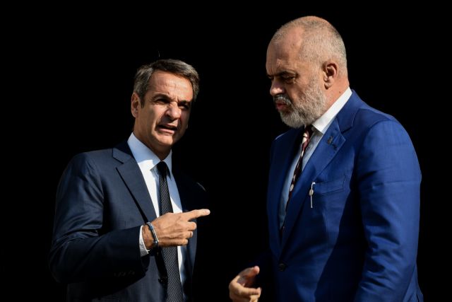 Τηλεφωνική επικοινωνία Μητσοτάκη-Ράμα – Κλιμάκιο της ΕΜΑΚ στην Αλβανία