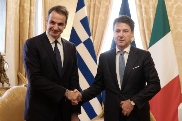 Μητσοτάκης – Κόντε υπέγραψαν ελληνοϊταλική ενεργειακή συμφωνία