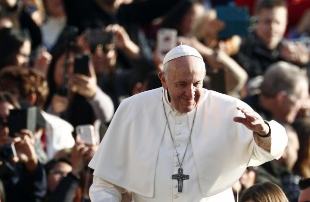 Δωρεά 100.000 ευρώ στους σεισμοπαθείς της Αλβανίας από τον Πάπα Φραγκίσκο