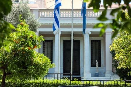 Η Προεδρία της Δημοκρατίας δεν προσφέρεται για πειραματισμούς