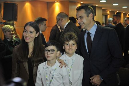 Την ομάδα Ρομποτικής των Αρσακείων τίμησε ο πρωθυπουργός