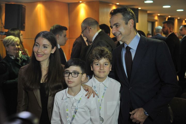 Την ομάδα Ρομποτικής των Αρσακείων τίμησε ο πρωθυπουργός