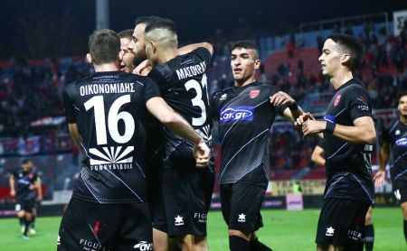 Παπαβασιλείου: Περήφανος για τον Πανιώνιο