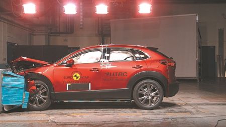 Διάκριση ασφάλειας για το Mazda CX-30