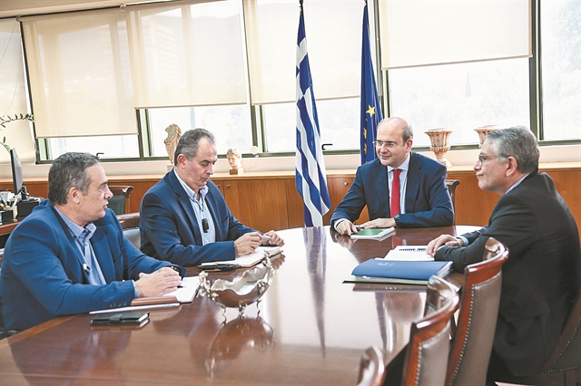 Πιλότος και για άλλες ΔΕΚΟ οι αλλαγές στη ΔΕΗ