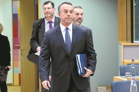 Ενιαία πλατφόρμα για ρύθμιση χρεών σε Δημόσιο και τράπεζες