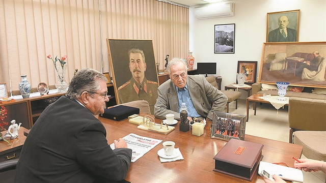 «Διμέτωπος» με το χθες και το αύριο