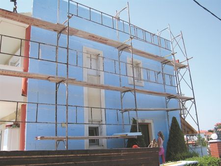 Επενδύσεις €10 δισ. για εξοικονόμηση ενέργειας 