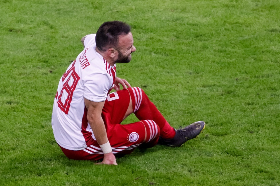 Βαλμπουενά : Τραυματίστηκε και έφυγε κλαίγοντας από το «Γ. Καραϊσκάκης»