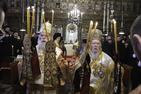 Φανάρι : Σε πανηγυρική ατμόσφαιρα το Οικουμενικό Πατριαρχείο τίμησε τη μνήμη του ιδρυτή του