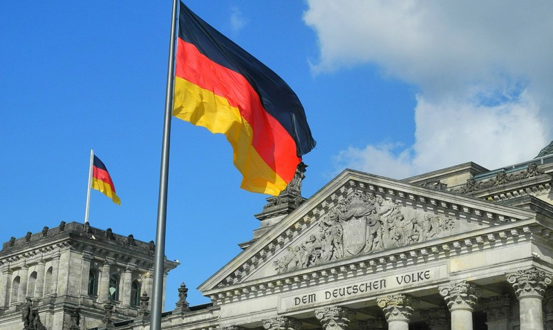 Γερμανία : Προϋπολογισμός – μαμούθ για τις οικονομικές συνέπειες της πανδημίας