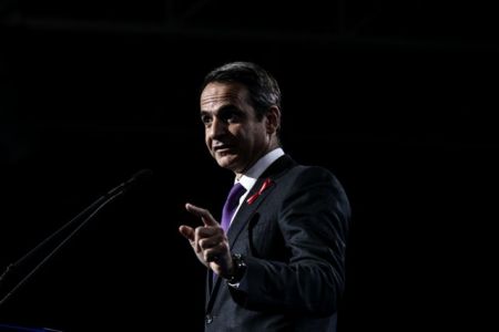 Δεν είναι ώρα για χαμόγελα