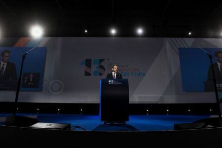 Μητσοτάκης : Αναψε πράσινο φως προς τους ξένους επενδυτές