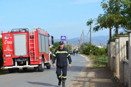 Θεσσαλονίκη : Φωτιά σε βαγόνι τρένου του ΟΣΕ