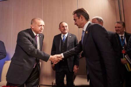 Μητσοτάκης-Ερντογάν: Ο αιχμηρός διάλογος και το παρασκήνιο της συνάντησης