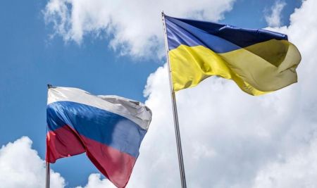 Ποροσένκο σε Ζελένσκι: Μην εμπιστευθείς τον Πούτιν ποτέ