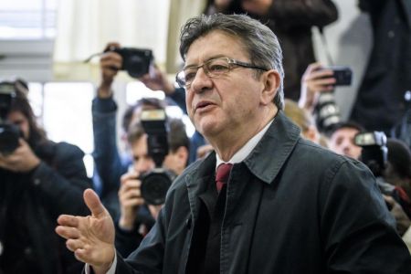 Γαλλία: Ποινή φυλάκισης με αναστολή στον Ζαν-Λυκ Μελανσόν