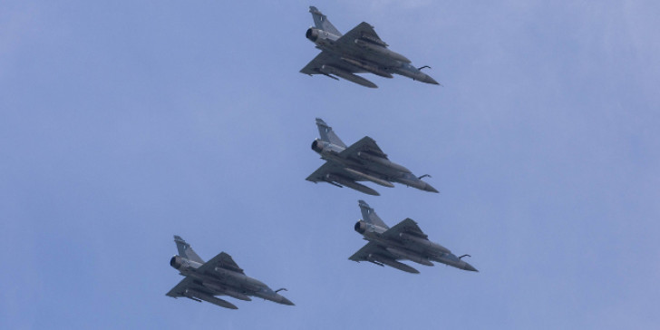 Μαζικές παραβιάσεις στο Αιγαίο από τουρκικά μαχητικά